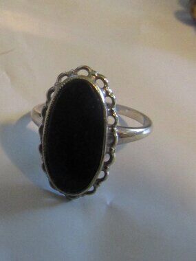 Vintage Signed 10K PSCO White Gold Black Onyx Ring Size 7 PLAINVILLE STOCK CO